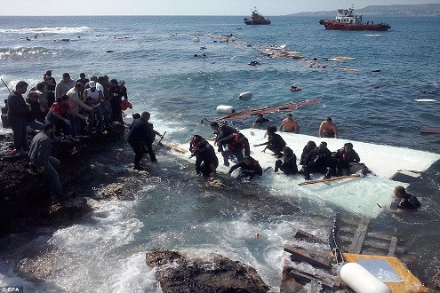 Địa Trung Hải lại tiếp tục nhấn chìm hàng trăm người dân nhập cư trái phép từ Lybia