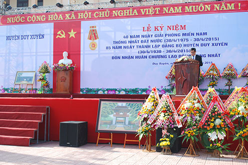 Huyện Duy Xuyên (Quảng Nam) đón nhận Huân chương Lao động hạng Nhất