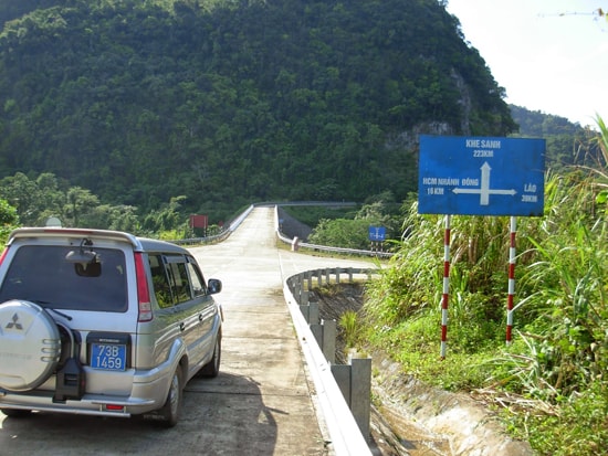 Màu đỏ quả dâu rừng