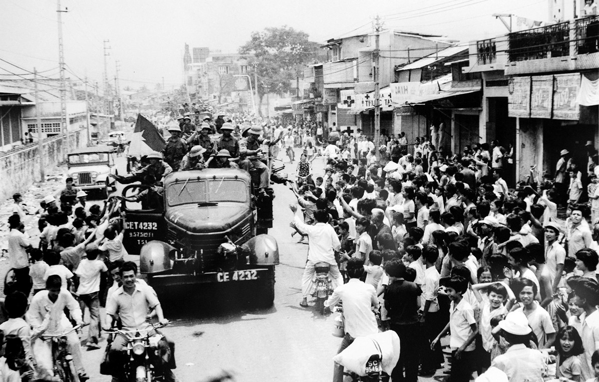 Những hồi ức thú vị về ngày đầu tiên tiếp quản Sài Gòn