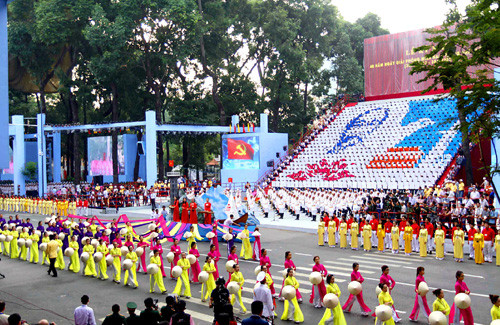 Lễ mít tinh, diễu binh, diễu hành kỷ niệm 40 năm Ngày giải phóng miền Nam, thống nhất đất nước    