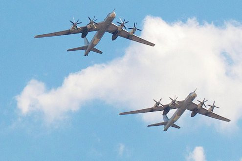 Lầu Năm Góc: Máy bay ném bom hạt nhân Nga xâm phạm không phận Mỹ