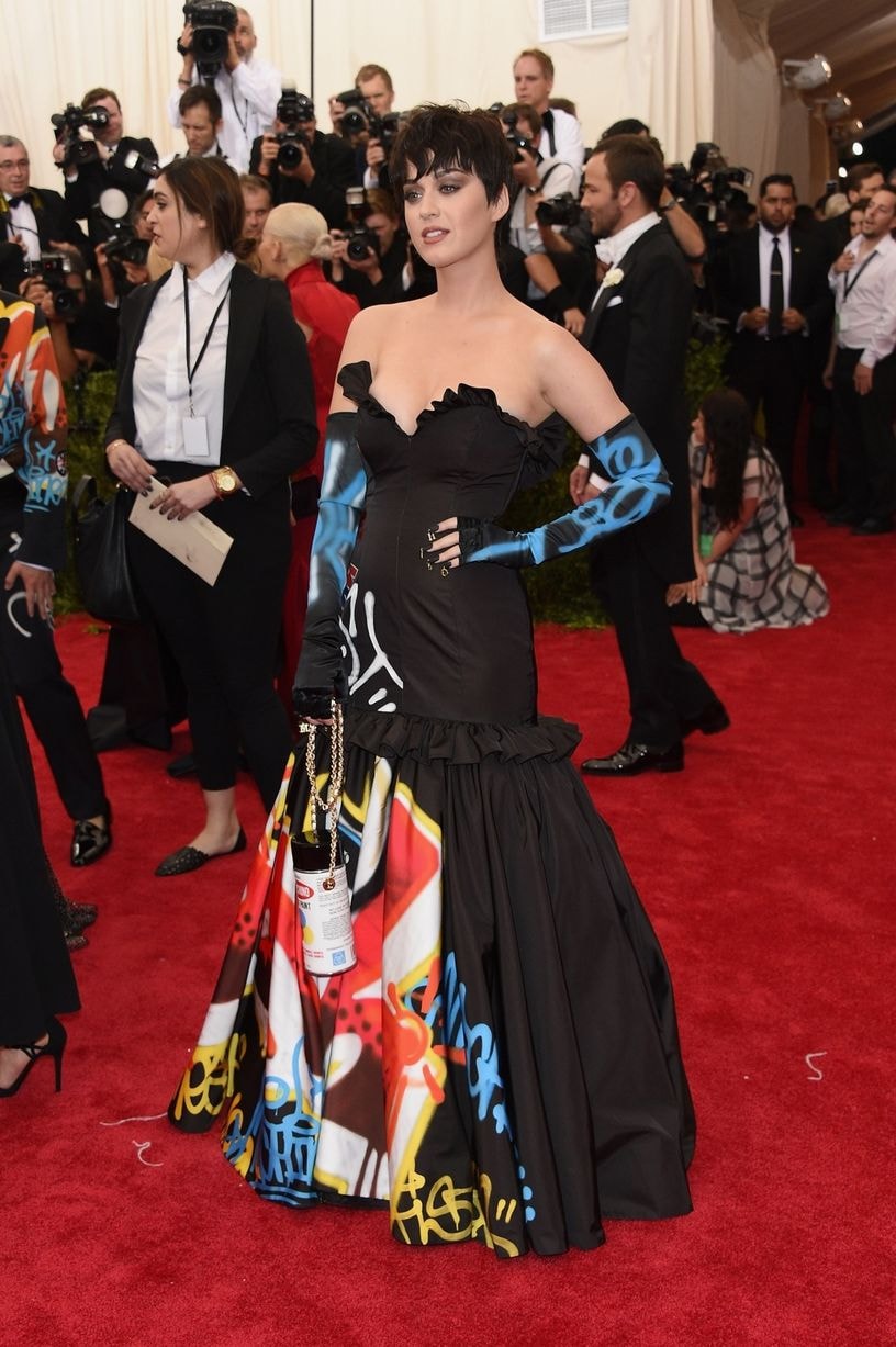 Những chiếc đầm không muốn nhìn lần thứ 2 tại Met Gala 2015