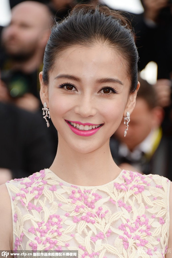Sao châu Á hội tụ sao thế giới trên thảm đỏ Cannes ngày đầu tiên