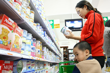 Giá bán sữa của Việt Nam vẫn cao hơn các nước trong khu vực