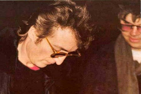 Cái chết của huyền thoại âm nhạc John Lennon-Kỳ 3: Sự thức dậy của quỷ dữ