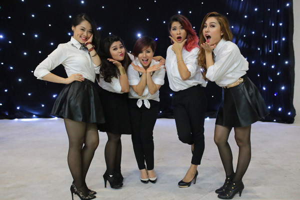 Màn lột xác ngoạn mục của Top 5 Vietnam Idol trong MV mới