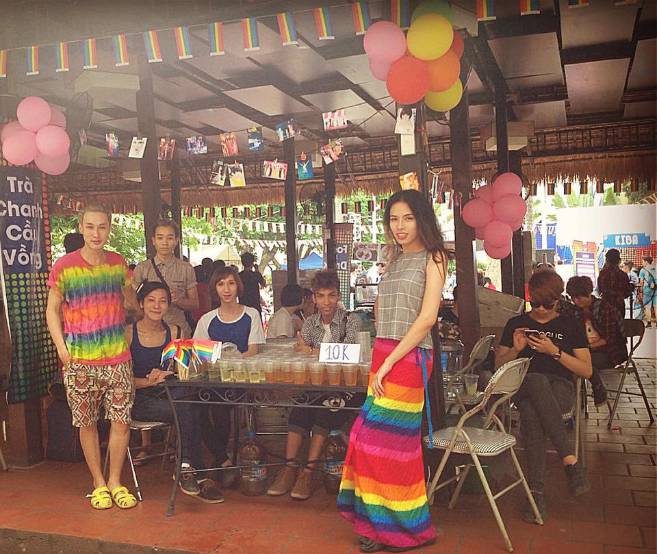 Cộng đồng LGBT tự tin “sống thật là chính mình” tại thị trấn BUBU