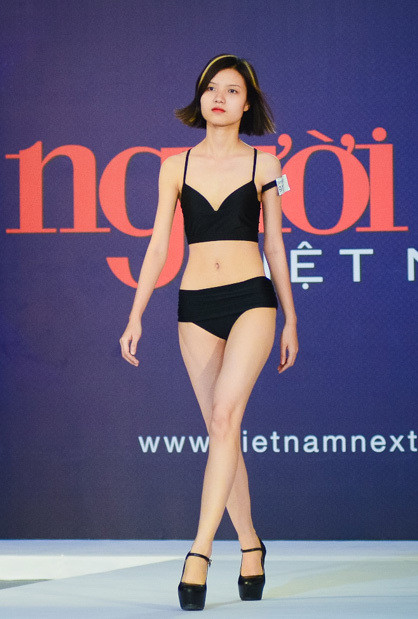 Vietnam's Next Top Model 2015: Thí sinh nam lấn át thí sinh nữ