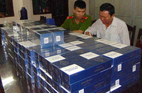 Thanh Hóa: Liên tiếp bắt 2 vụ vận chuyển thuốc lá lậu