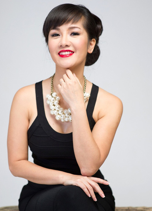 Tin giải trí ngày 23/5: Diva Hồng Nhung thay Thu Minh ngồi ghế nóng Vietnam Idol