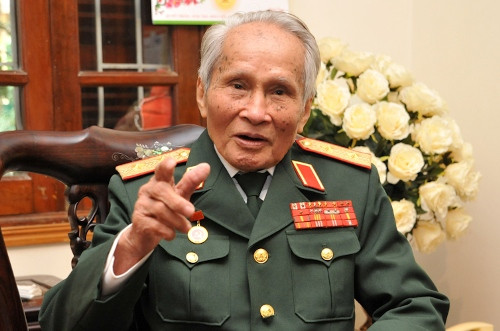 Trung tướng Nguyễn Quốc Thước: “Ngư dân đánh bắt xa bờ là tai, mắt đảm bảo an ninh quốc phòng”