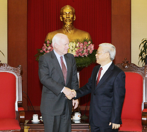 Tổng Bí thư Nguyễn Phú Trọng tiếp Đoàn Thượng nghị sĩ Hoa Kỳ    