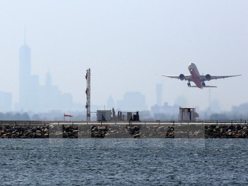 Mỹ: Hàng loạt chuyến bay bị dọa đánh bom