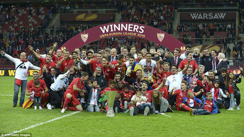 Sevilla lần thứ 4 vô địch Europa League
