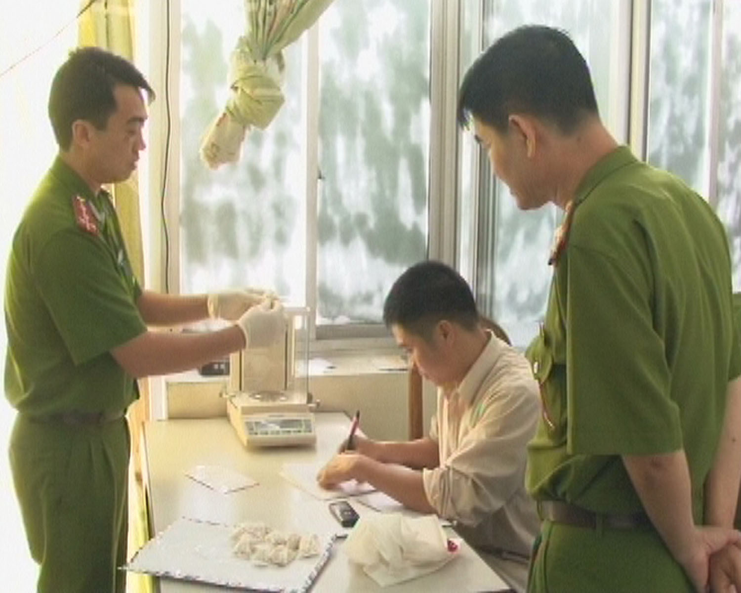Chánh án TANDTC Trương Hòa Bình: Giám định hàm lượng chất ma túy để xét xử đúng người, đúng tội, tránh oan sai Chánh án TANDTC Trương Hòa Bình: Giám định hàm lượng chất ma túy để xét xử đúng người, đúng tội, tránh oan sai