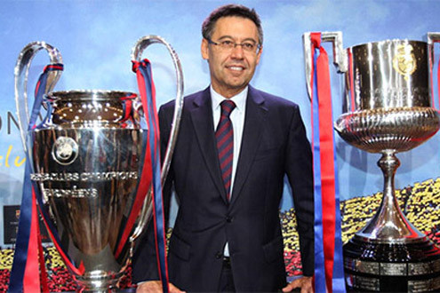 Tin nóng trong này: Chủ tịch Barca từ chức; Ronaldo được vinh danh tại Champions League