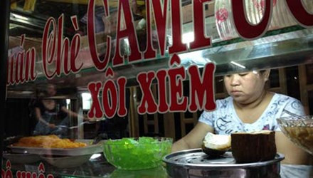 Chợ Campuchia độc nhất ở Sài Gòn