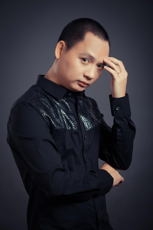 Thu Minh tái xuất sau sinh, trở lại ghế nóng Vietnam Idol