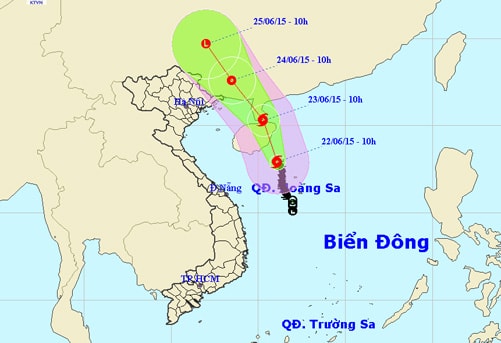 Bão số 1 di chuyển theo hướng Bắc Tây Bắc, mỗi giờ đi được 10-15km 