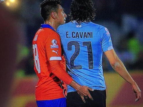 Cavani bị phạt oan thẻ đỏ, Uruguay thành cựu vương Copa America