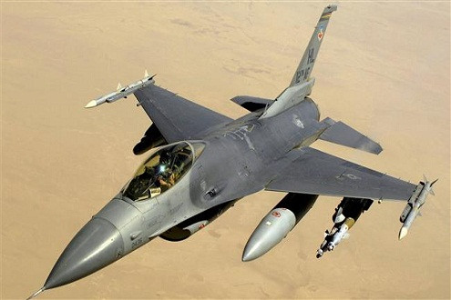 Tướng Iraq lái chiến đấu cơ F-16 rơi trên bầu trời Mỹ