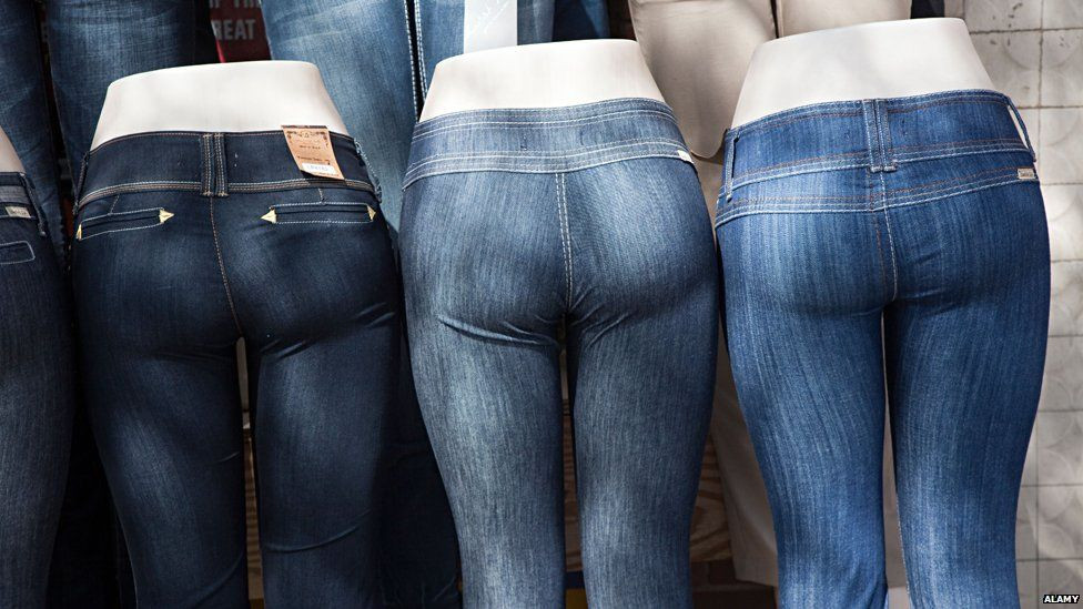 Quần jeans bó sát có thể gây tổn hại đến cơ bắp và hệ thần kinh