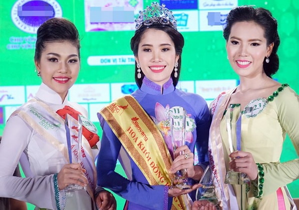 Giây phút đăng quang Hoa khôi đồng bằng Sông Cửu Long 2015