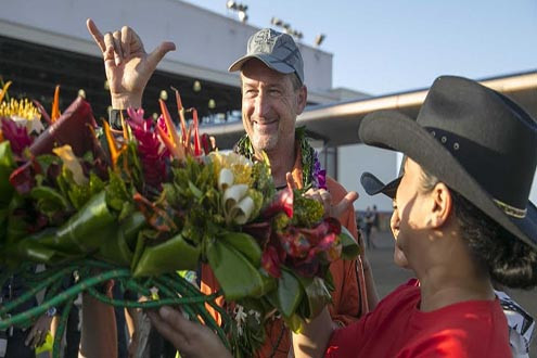 Solar Impulse 2 cập bến Hawaii sau chuyến hành trình dài kỷ lục