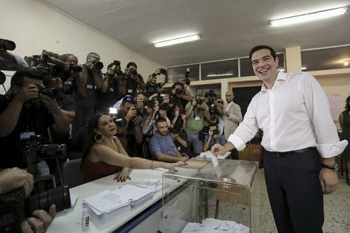 Trưng cầu dân ý tại Hy Lạp: Nín thở chờ kết quả bỏ phiếu
