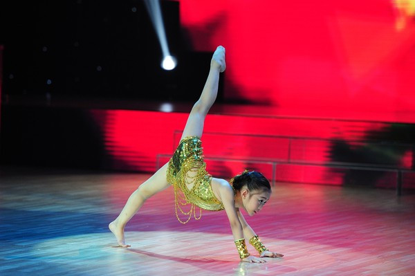 Bước nhảy hoàn vũ nhí: Minh Hằng đại thắng, Đoan Trang tiếp tục 