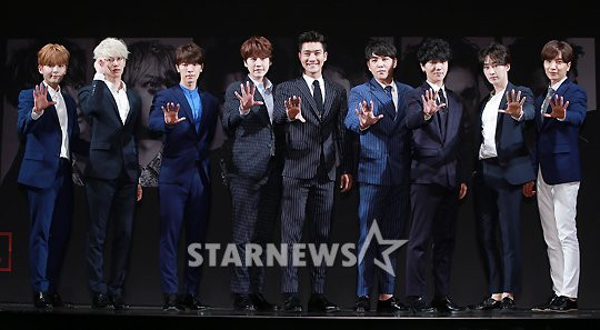 Super Junior tung trọn bộ album đặc biệt kỷ niệm 10 năm ra mắt