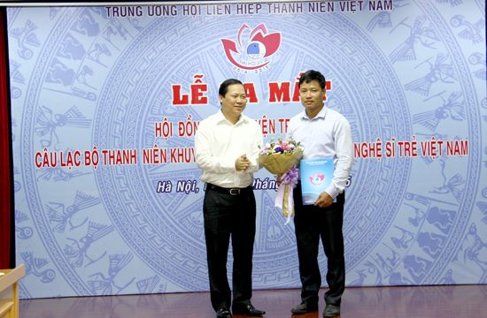 Ra mắt các CLB thuộc Hội LHTN Việt Nam