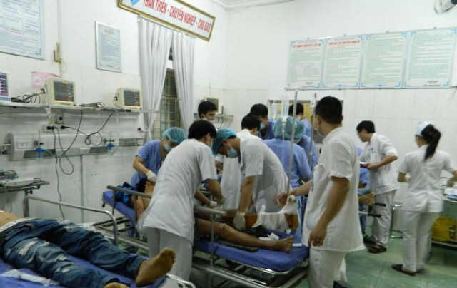 Phú Thọ: Điều tra vụ tai nạn giao thông nghiêm trọng, 3 người tử vong
