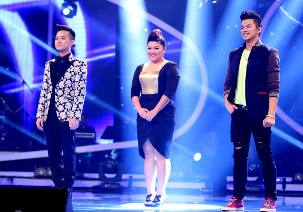 Vietnam Idol: Chia tay thầy giáo Minh Quân, Bích Ngọc và Trọng Hiếu dắt tay vào chung kết