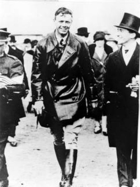 Vụ bắt cóc con trai Đại tá Chearles Lindbergh (Kỳ 1): Bi kịch của một gia đình nổi tiếng