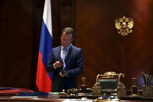 Thủ tướng Medvedev cảnh báo về số phận của Ukraine