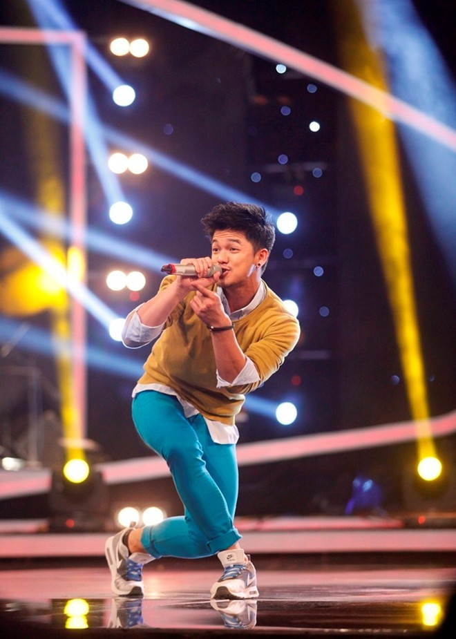 Vì sao Trọng Hiếu vượt qua Bích Ngọc trở thành Quán quân Vietnam Idol 2015?