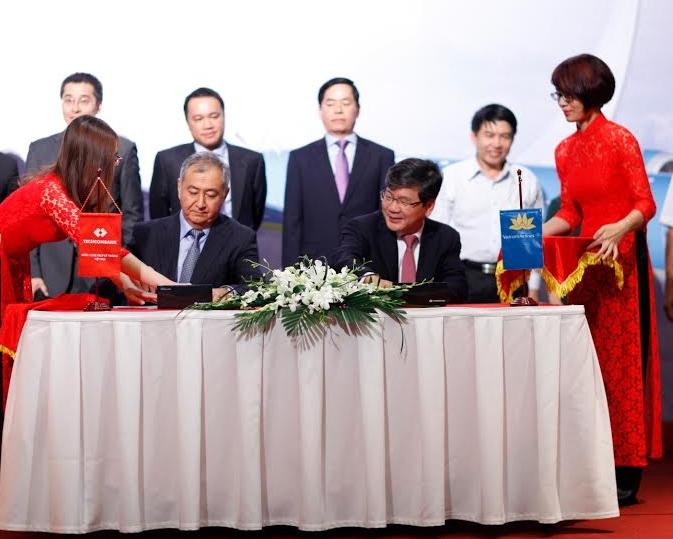 Techcombank- Vietnam Airlines nâng tầm quan hệ thông qua thỏa thuận hợp tác
