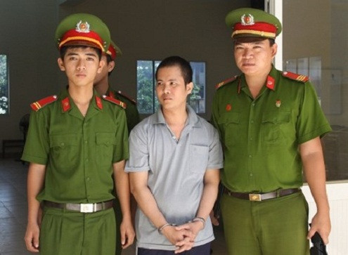 Tin pháp luật ngày 13/8: Truy bắt hung thủ gây ra vụ thảm sát 4 người chết ở Yên Bái