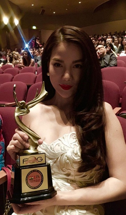Trương Ngọc Ánh với Hương Ga thắng lớn tại Liên hoan phim thế giới