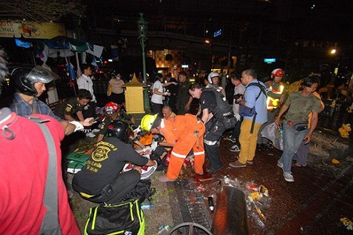 Nổ bom rung chuyển Bangkok, ít nhất 20 người thiệt mạng