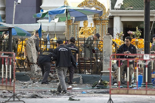 Nghi phạm đánh bom tại Bangkok lộ diện