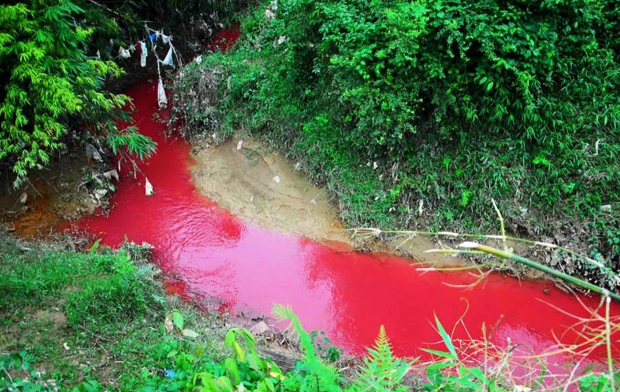Suối “máu” ở Điện Biên:  14/15 chỉ tiêu về quy chuẩn nước mặt nằm trong giới hạn cho phép