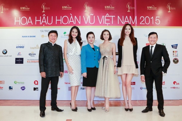 Lộ diện 70 thí sinh bước vào bán kết Hoa hậu Hoàn Vũ Việt Nam 2015