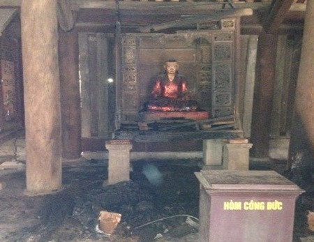 Án gian hơn 300 năm tuổi ở chùa Bút Tháp bị cháy hoàn toàn