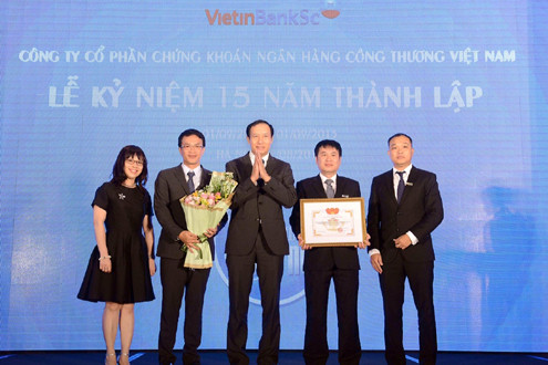 VietinBankSc (CTS) dẫn đầu thị trường