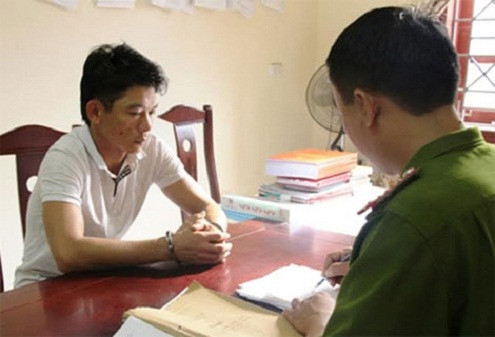Tin pháp luật ngày 24/8: Phá 5 xe taxi Mai Linh vì không nộp tiền bảo kê