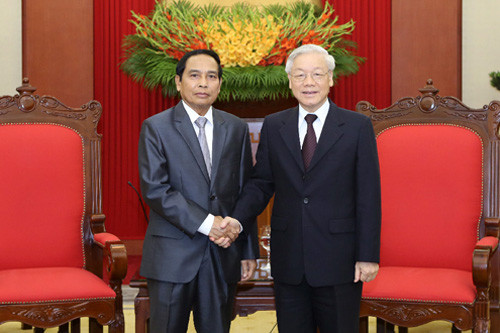 Tổng Bí thư tiếp đoàn đại biểu cấp cao Ban Kiểm tra Trung ương Đảng Nhân dân Cách mạng Lào    