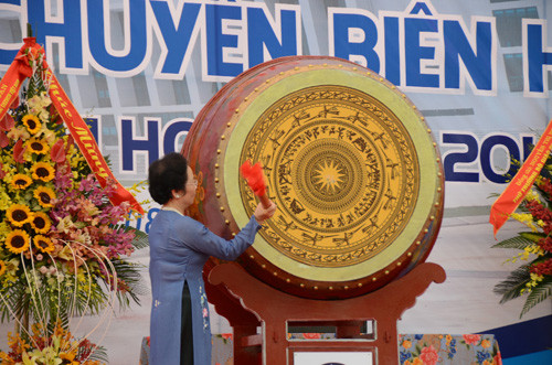 Phó Chủ tịch nước dự Lễ khánh thành và khai giảng Trường THPT chuyên Biên Hòa